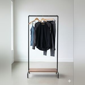 Lululemon And Shinestar Size 6/L Bundle/Capsule Outfit